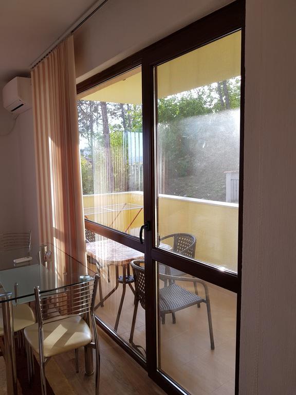 Д И В 1 - D & V 1 Apartment Sandanski Exterior photo